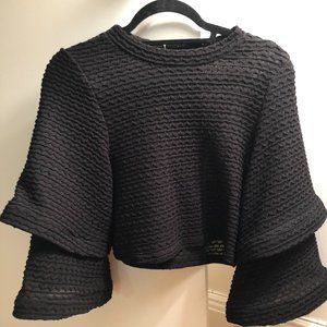 Gracia Wide Sleeve Top